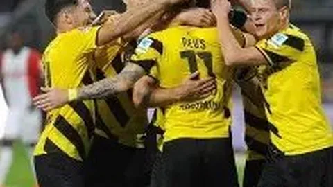 “北京举办第33届奥运会中国代表队成绩总结会”