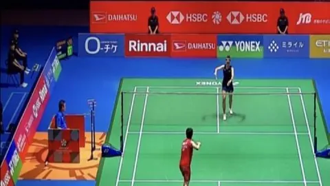 篮球赛精彩回顾：清华队六投五中，胜利在望